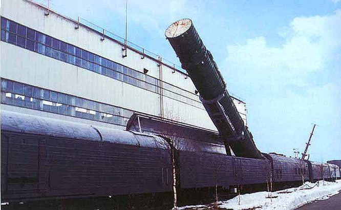 Ukraine có thể đã bán “đoàn tàu tử thần” cho Trung Quốc ảnh 2