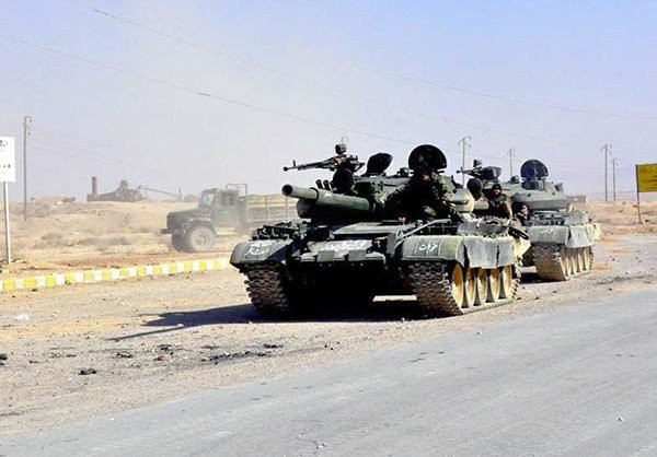 Chiến sự Palmyra: Cận cảnh quân đội Syria phản công IS, tái chiếm thành cổ ảnh 4