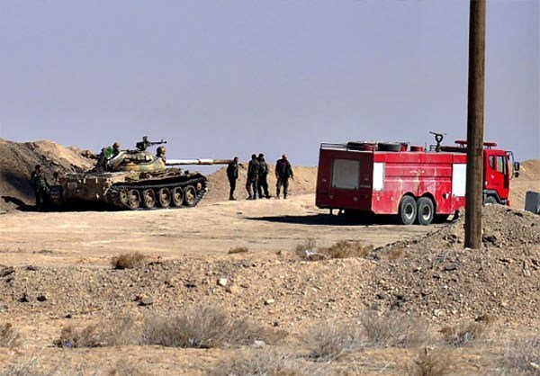 Chiến sự Palmyra: Cận cảnh quân đội Syria phản công IS, tái chiếm thành cổ ảnh 6