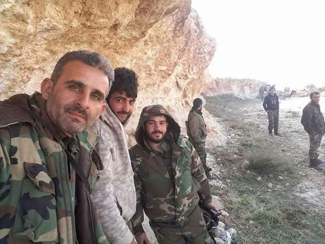 Chiến sự đông Aleppo: “Hổ Syria” tung đòn đánh sào huyệt IS ảnh 4