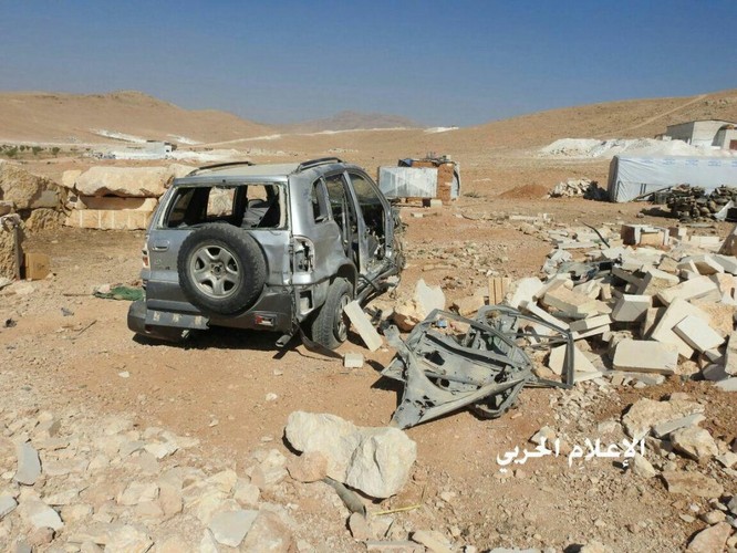 Hezbollah Seizes Former Main Hayat Tahrir al-Sham HQ In Arsal (Photos, Video) Hezbollah Seizes Former Main Hayat Tahrir al-Sham HQ In Arsal (Photos, Video)