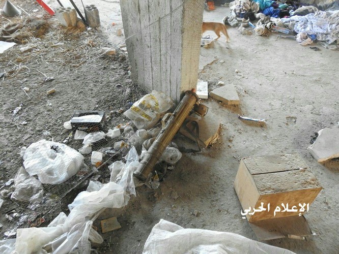 Hàng trăm phiến quân Syria đầu hàng, Hezbollah tiếp quản căn cứ thánh chiến ảnh 14