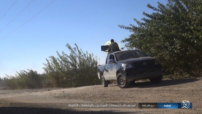 IS đánh bại quân đội Syria tại Deir Ezzor sau khi Nga rút quân ảnh 6