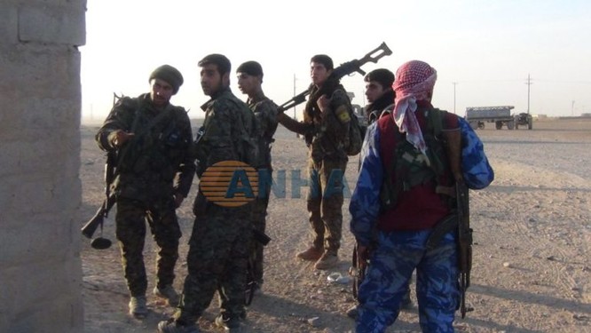 IS dồn binh đánh quân đội Syria, người Kurd tung đòn chiếm hàng loạt cứ địa ảnh 7