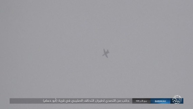 IS cầm chân người Kurd trên sa mạc Syria ảnh 10