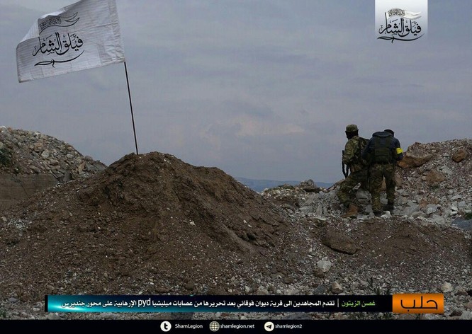 Người Kurd Syria đánh cầm chừng, quân Thổ chiếm thêm 2 thị trấn ảnh 4