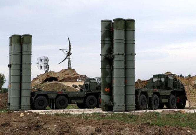 Hệ thống phòng không tầm xa tiên tiến S-400 Nga. Ảnh: QQ