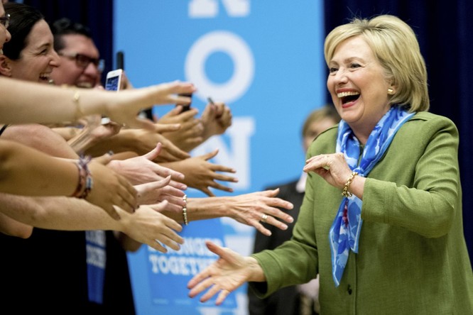 Bà Hillary đang chiếm thế thượng phong trong tuyệt đại đa số các cuộc thăm dò