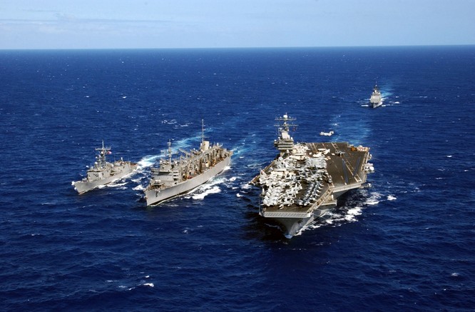 Cụm tác chiến tàu sân bay Carl Vinson của Mỹ đã bắt đầu tuần tra thực thi tự do hàng hải ở Biển Đông từ ngày 18/2/2017