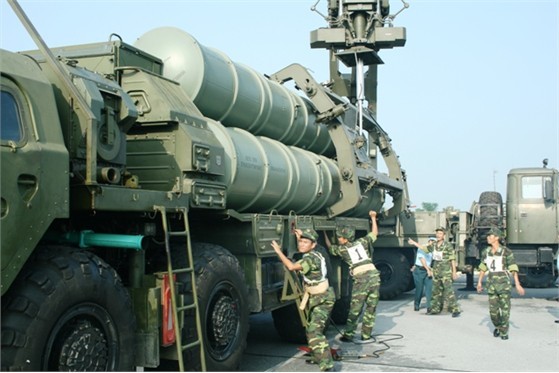 Tên lửa S-300 của quân chủng Phòng không-Không quân Việt Nam