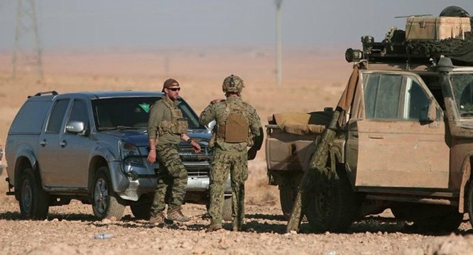 Đặc nhiệm Mỹ có mặt tại Raqqa hậu thuẫn người Kurd đánh chiếm