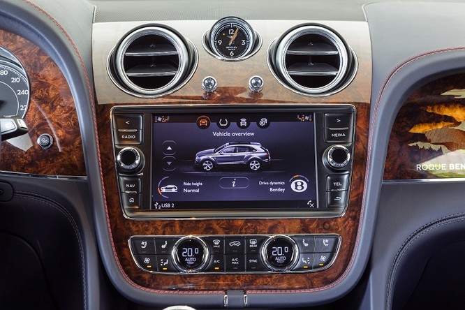 Cận cảnh Bentayga W12 Bespoke duy nhất tại Việt Nam ảnh 10