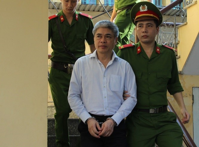 Nguyễn Xuân Sơn nhắn nhủ những ai nhận chi lãi ngoài hãy trả lại tiền