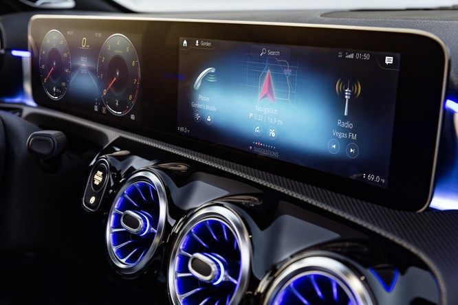 Mercedes-Benz A-Class 2019 chinh thức ra mắt toàn cầu ảnh 4