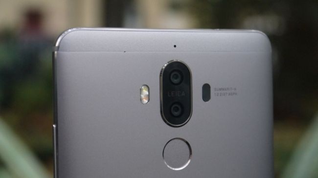 Đánh giá Huawei Mate 9: Phablet tốt, giá chát ảnh 7
