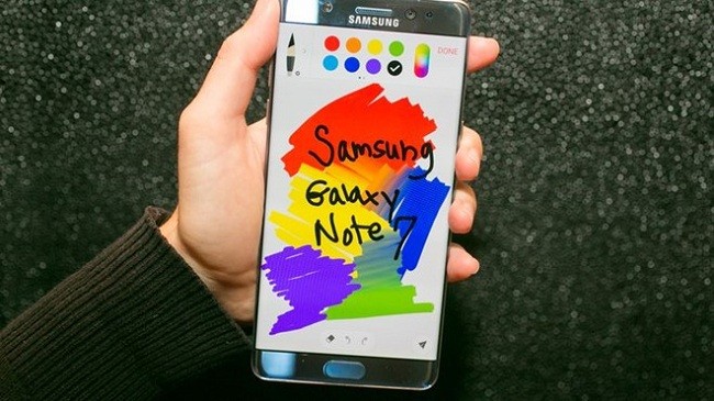 Những smartphone “thông minh” tốt nhất hiện nay ảnh 7