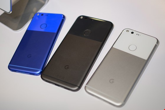 Bộ đôi Pixel và Pixel XL được trang bị camera trước 8 MP.