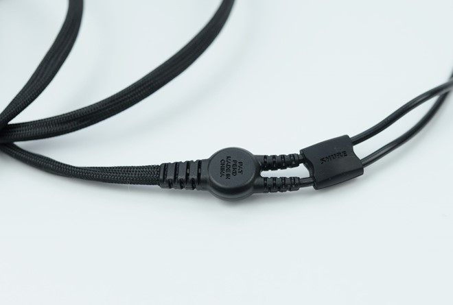 Tai nghe in-ear tĩnh điện đầu tiên tại VN giá hơn 85 triệu ảnh 10