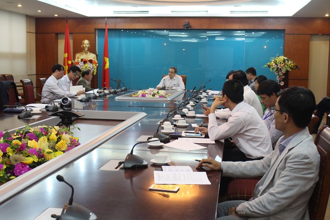 Gần 8 vạn hộ nghèo, cận nghèo được hỗ trợ bộ đầu thu truyền hình số mặt đất ảnh 1