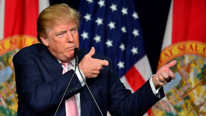 Ông Donald Trump trong sự kiện thường niên của NRA.