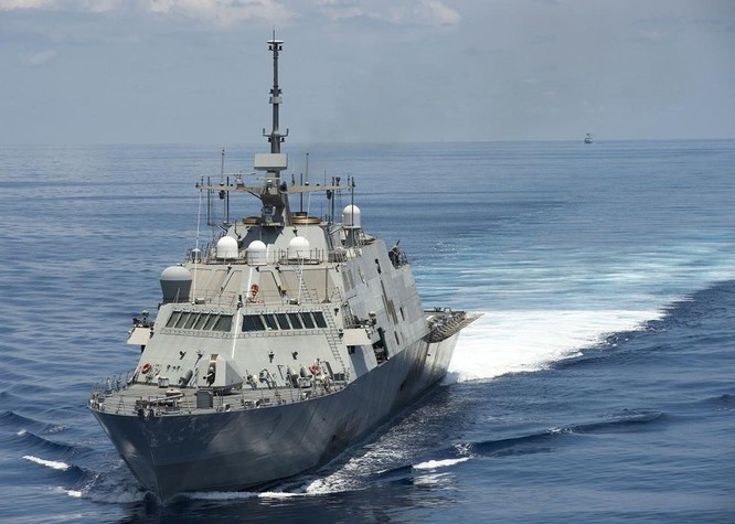 Tàu tuần duyên USS Fort Worth LCS-3 Hải quân Mỹ. Ảnh: Thời báo Hoàn Cầu, Trung Quốc.