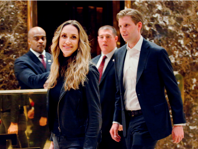 Điểm mặt các tài khoản mạng xã hội mà Tổng thống Trump đang kết nối - (phần 1) ảnh 4