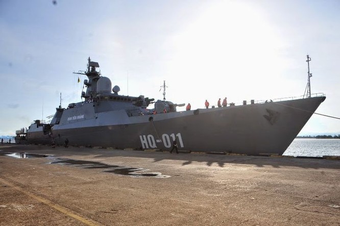 Các chiến hạm Gepard và Molniya của hải quân Việt Nam đều trang bị tên lửa Kh-35