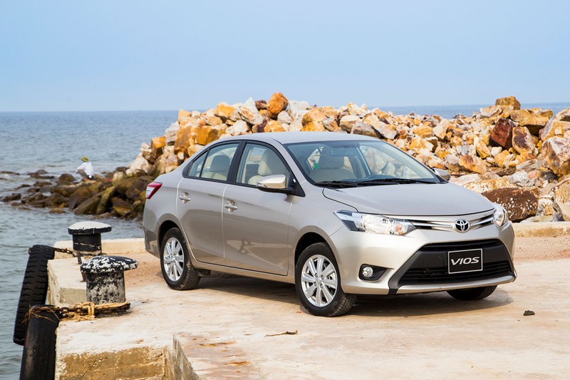 Toyota Việt Nam đã bán kỷ lục gần 60.000 xe trong năm 2017 - ảnh 1