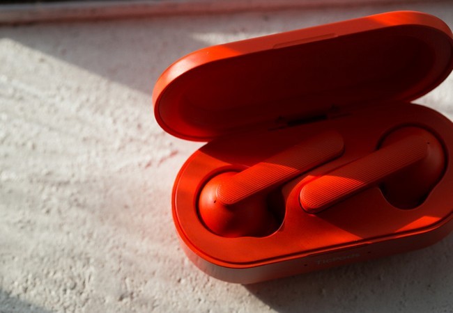 Rẻ hơn 30 USD nhưng chiếc tai nghe này không thua kém gì tai nghe AirPods - ảnh 2