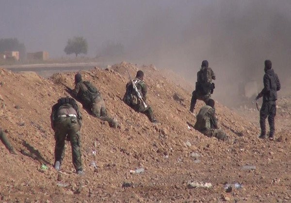 Quân đội Syria dội bão lửa IS, phương Tây suốt ruột vào cuộc - ảnh 11