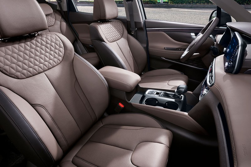Cận cảnh mẫu Hyundai Santa Fe 2019 vừa chính thức ra mắt - ảnh 15