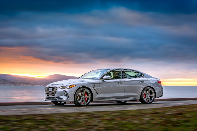 Genesis G70 2019: Đối đầu trực tiếp với BMW 3-Series - ảnh 7