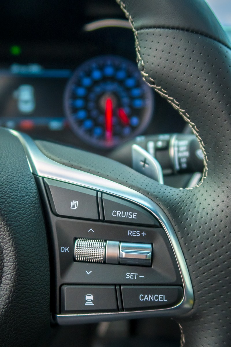 Genesis G70 2019: Đối đầu trực tiếp với BMW 3-Series - ảnh 14