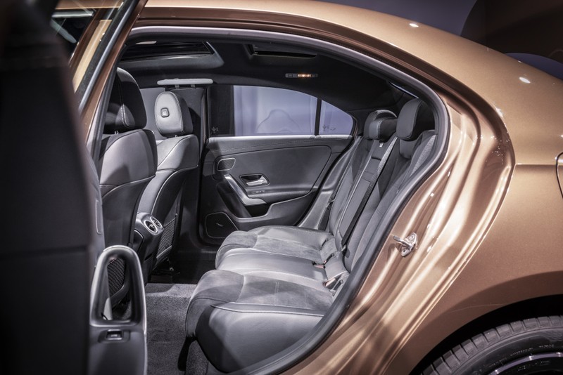 Mercedes-Benz A-Class có thêm bản Sedan, chỉ bán tại Trung Quốc - ảnh 15