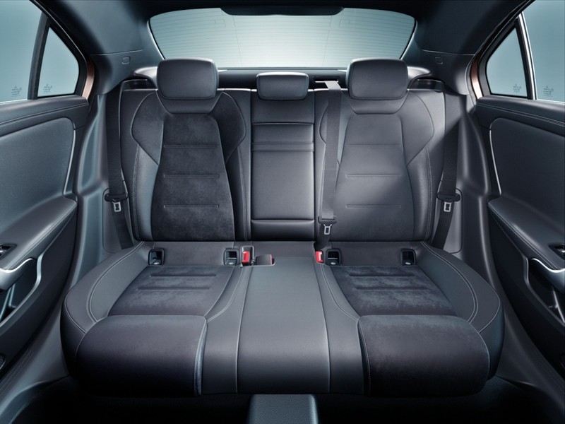 Mercedes-Benz A-Class có thêm bản Sedan, chỉ bán tại Trung Quốc - ảnh 4