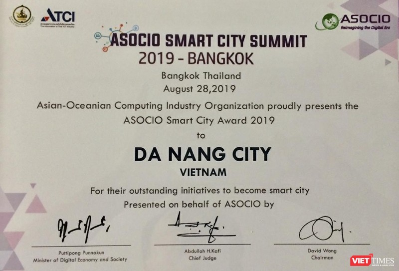 Chứng nhận giải thưởng "ASOCIO Smart city 2019” của TP Đà Nẵng do ASOCIO trao tặng