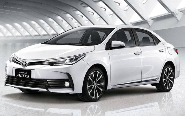 Toyota Corolla Altis 2017 đã có mặt tại thị trường Ấn Độ.