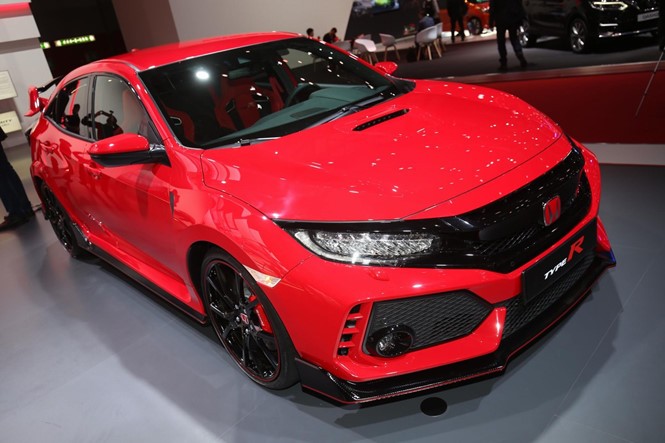 Honda Civic Type R sở hữu động cơ có công suất 316 mã lực