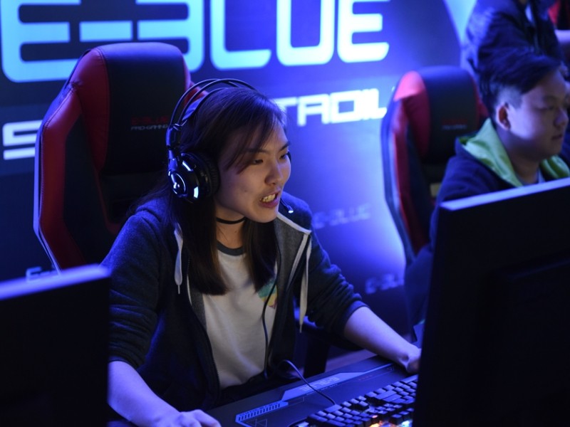 E-Blue đồng hành cùng CyberFusion 2016