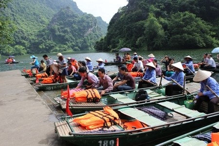 Tour Tết Ất Mùi khởi hành ngày đẹp nhiều nơi đã kín chỗ...