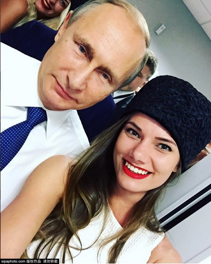 Tổng thống Nga Putin và người mẫu Nga Violetta