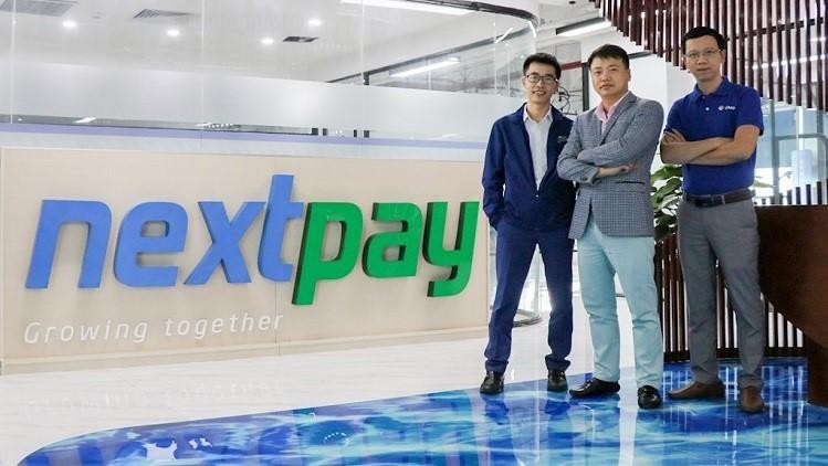 Từ trái qua: ông Nguyễn Hữu Tuất - CEO của NextPay, ông Nguyễn Hòa Bình - Chủ tịch NexTech và ông Đỗ Công Diễn - Giám đốc vận hành NextPay.