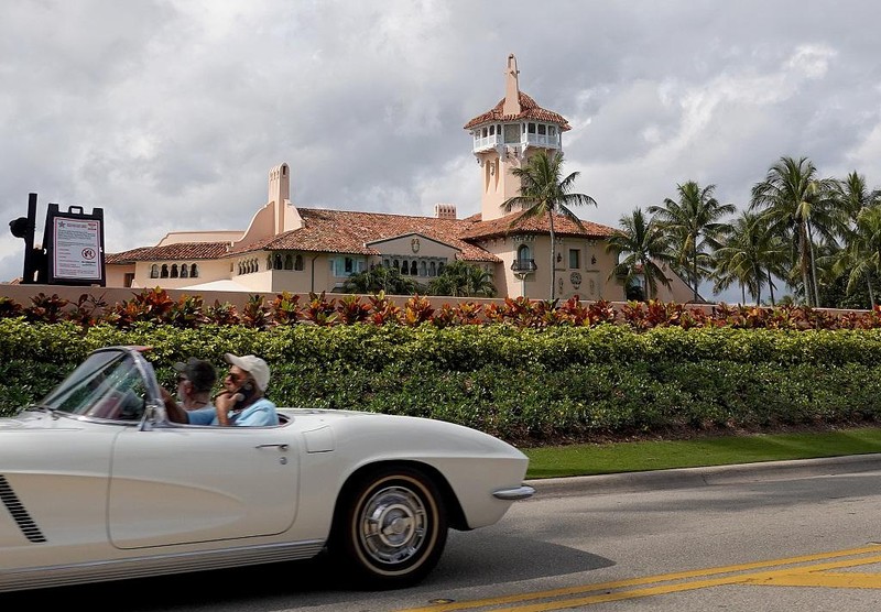 Dinh thự Mar-a-Lago của ông Donald Trump ở Florida bị Cục Điều tra Liên bang (FBI) đột nhập khám xét hôm 8/8 (Ảnh: Thepaper).