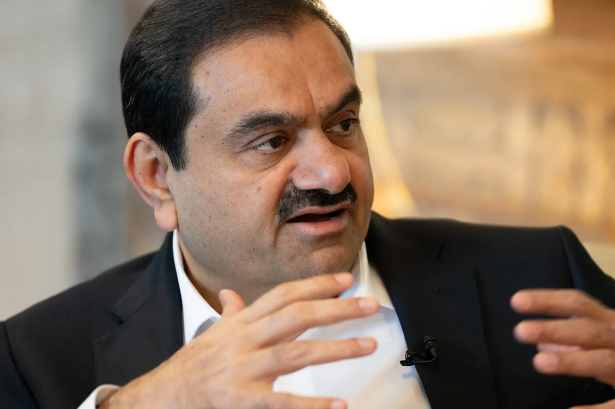 Tỉ phú Gautam Adani, chủ tịch của Adani Group (Ảnh: Bloomberg)