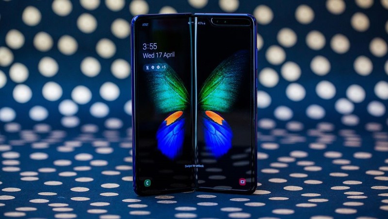 Galaxy Fold. Ảnh: CNET