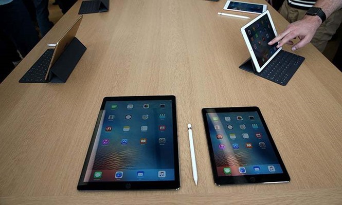 iPad vẫn đang dẫn đầu thị trường máy tính bảng trong năm 2016 ẢNH: AFP