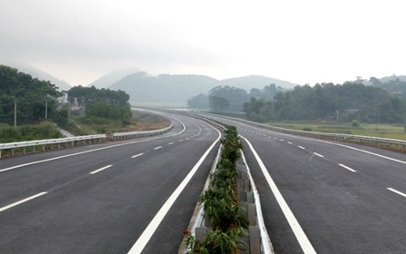 Cao tốc Nội Bài - Lào Cai