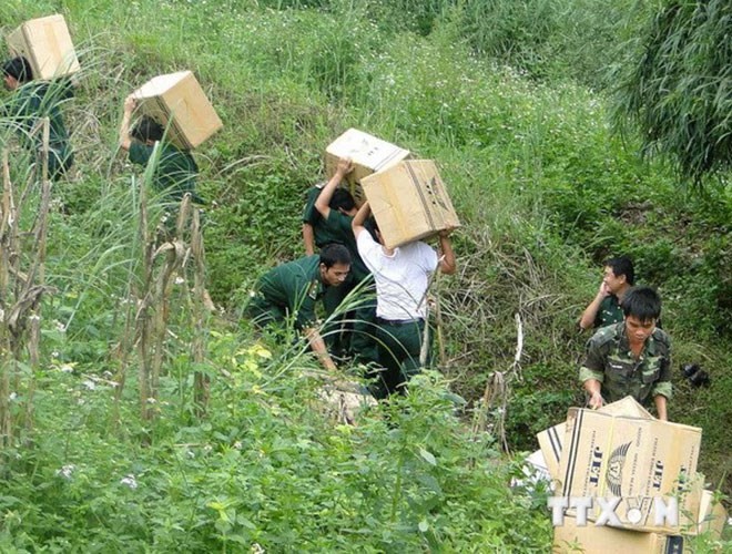 Buôn lậu qua đường tiểu ngạch ở biên giới hết sức phức tạp