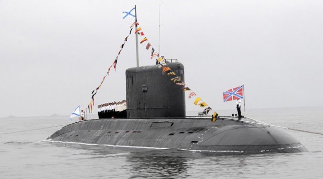 Tàu ngầm Rostov-on-Don của Nga - Ảnh: Yuri Maltsev/Reuters