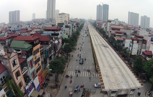 Tuyến đường sắt Cát Linh -  Hà Đông đang chậm tiến độ. Ảnh minh họa: Giang Huy